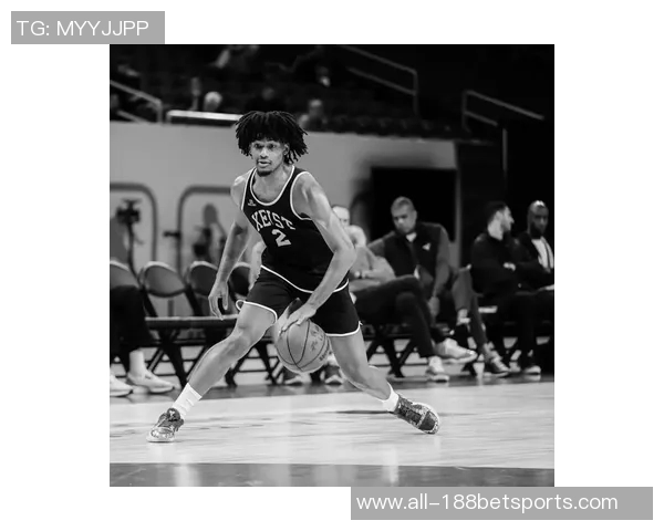 谢顿夏普获开拓者初步续约报价四年九千万美元的消息引发关注